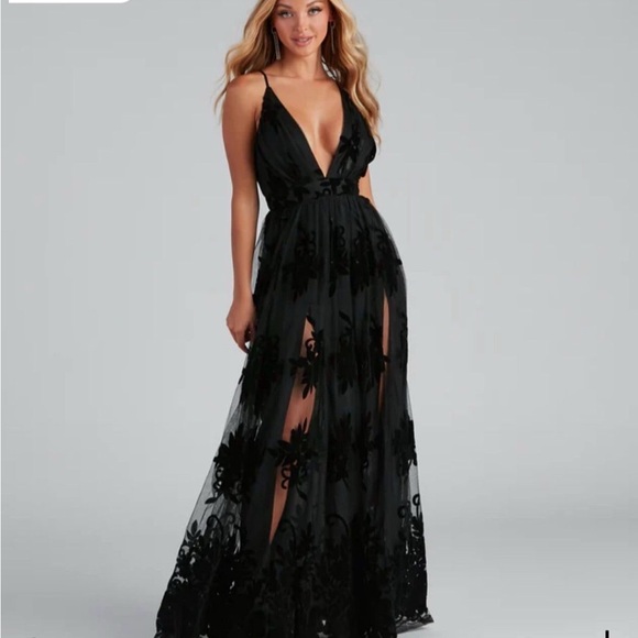 Black Lace Dress Small - Picture 1 of 2